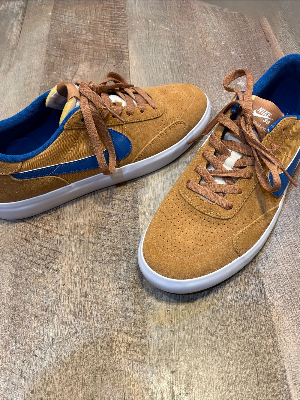 Nike Men’s Tan Suede Sneakers with Blue Swoosh